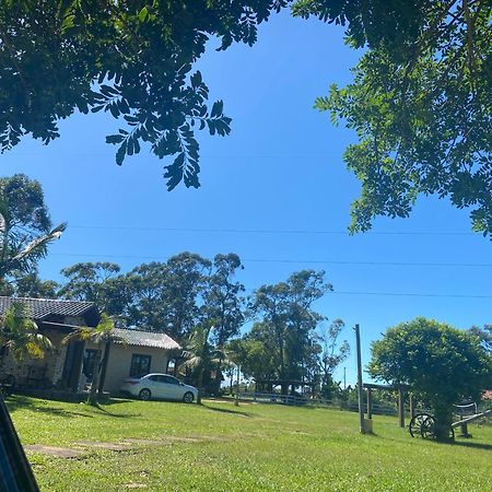 Haras Trevo De Ferro, Praia, Piscina E Campo トーレス エクステリア 写真