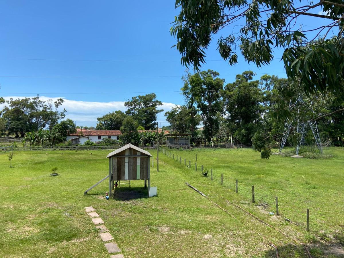 Haras Trevo De Ferro, Praia, Piscina E Campo トーレス エクステリア 写真